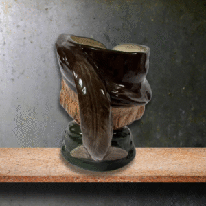 Vintage Royal Doulton Large Robin Hood Toby Mug – 1946 Collector’s Piece - Image 5