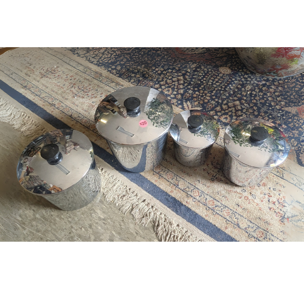 Set of 4 Stainless Steel Pots with Lids