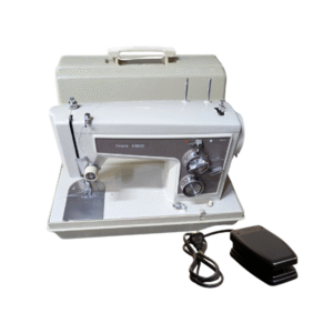 Kenmore ClassicCraft Vintage Sewing Machine – With Cover - Image 3