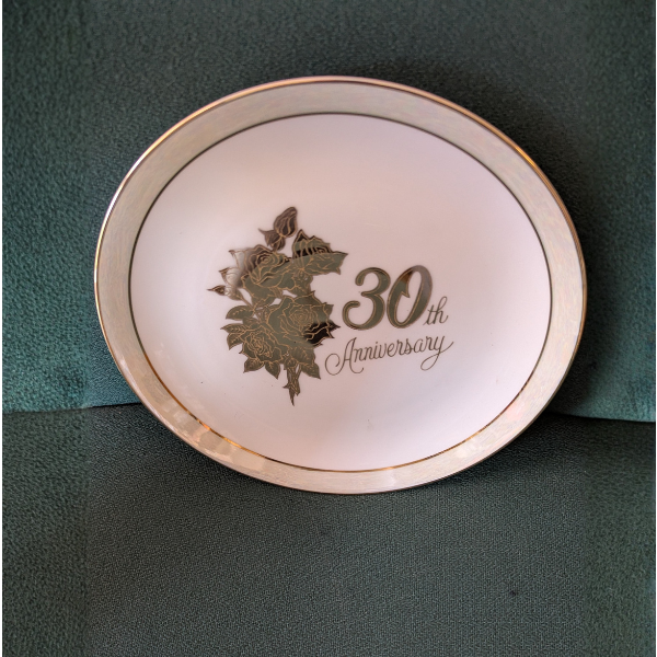 30th Anniversary Keepsake Plate – A Meaningful Gift for Celebrating Milestones